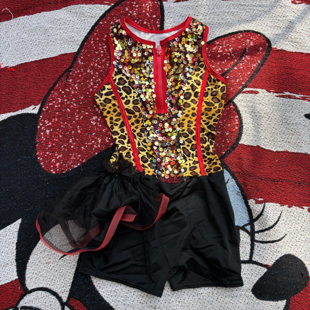 CURTAIN CALL COSTUMES LEOPARD PRINT SEQUIN ONE PIECE DANCE COSTUME SIZE SMALL